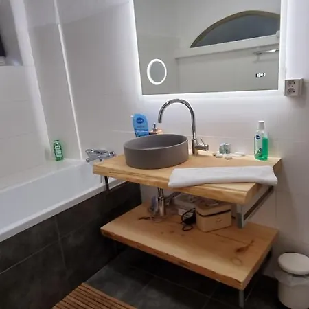 Konselsky Senk בית הארחה